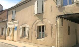 Maison 8 Pièces 235 m² à vendre à Mehun-sur-Yèvre (18500)