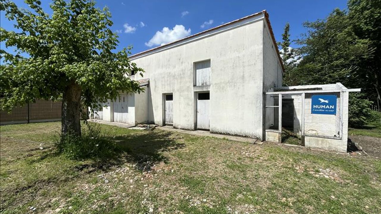 immeuble  pièces  m2 à vendre à Saint-Seurin-sur-l'Isle (33660)