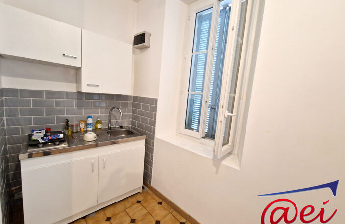 Immeuble locatif (2 studios et 1 T2) — photo 4