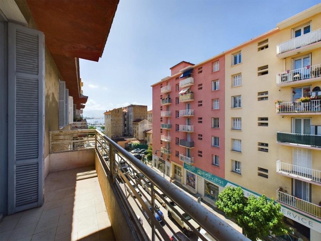 Appartement 3 pièces  à vendre Ajaccio 20000