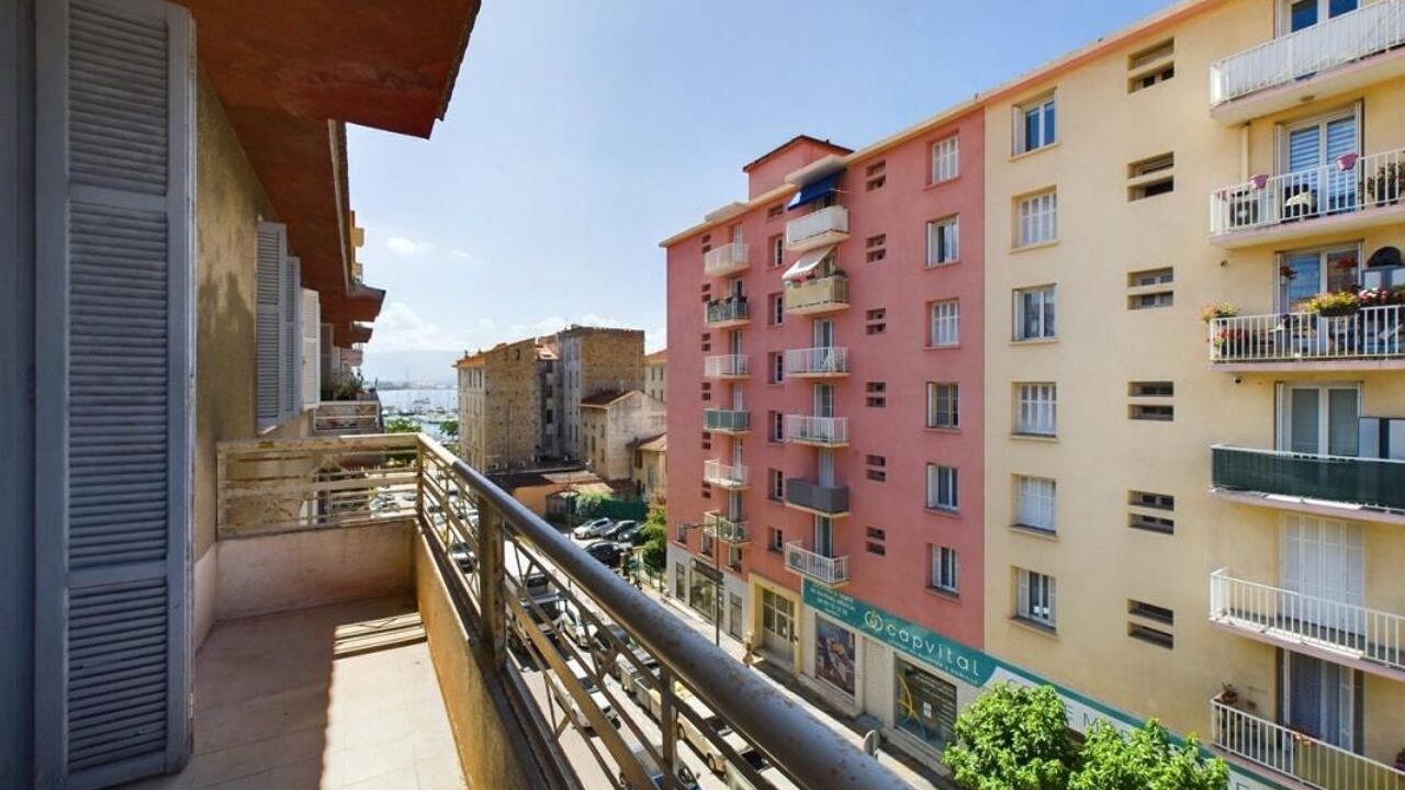 appartement 3 pièces 71 m2 à vendre à Ajaccio (20000)