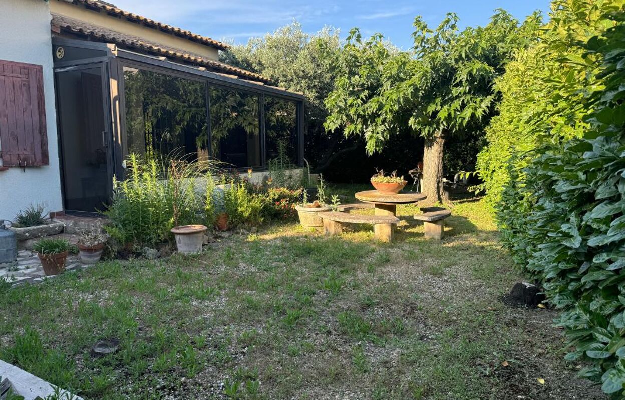 maison 3 pièces 77 m2 à vendre à Tarascon (13150)