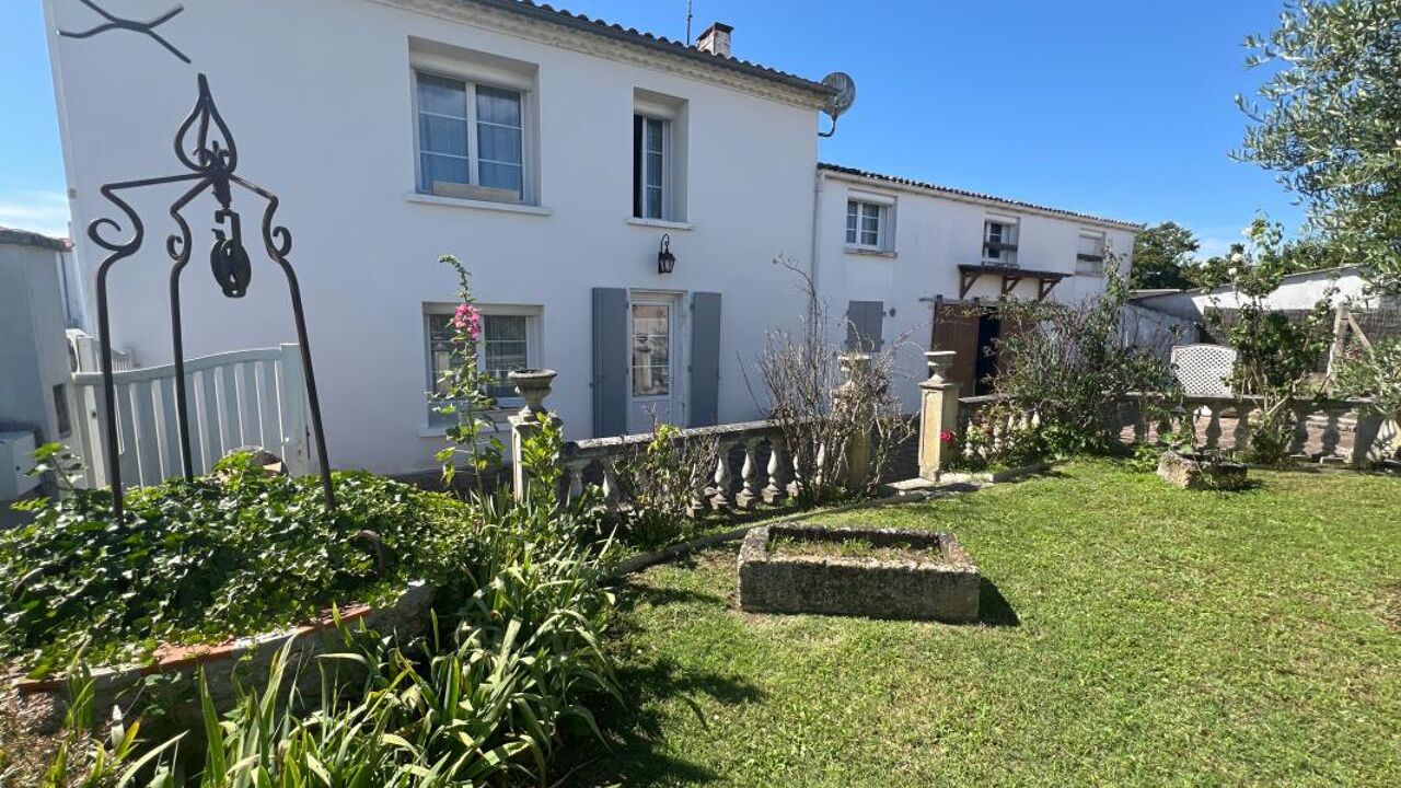 maison 5 pièces 122 m2 à vendre à Saujon (17600)