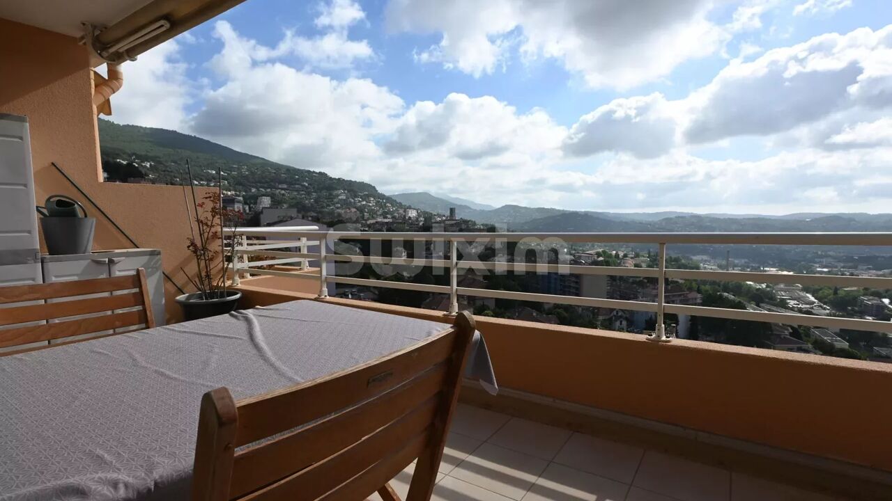 appartement 3 pièces 80 m2 à vendre à Grasse (06130)