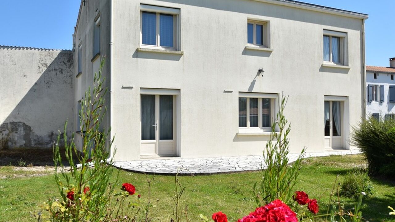 maison 6 pièces 155 m2 à vendre à Aigrefeuille-d'Aunis (17290)