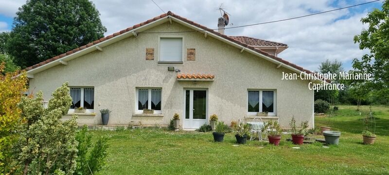 Villa / Maison 5 pièces  à vendre Hagetmau 40700