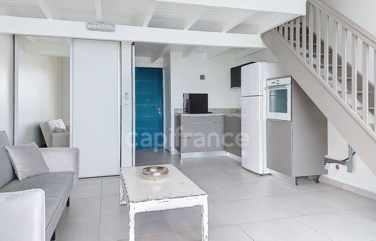 appartement 2 pièces 54 m2 à vendre à Saint Martin (97150)