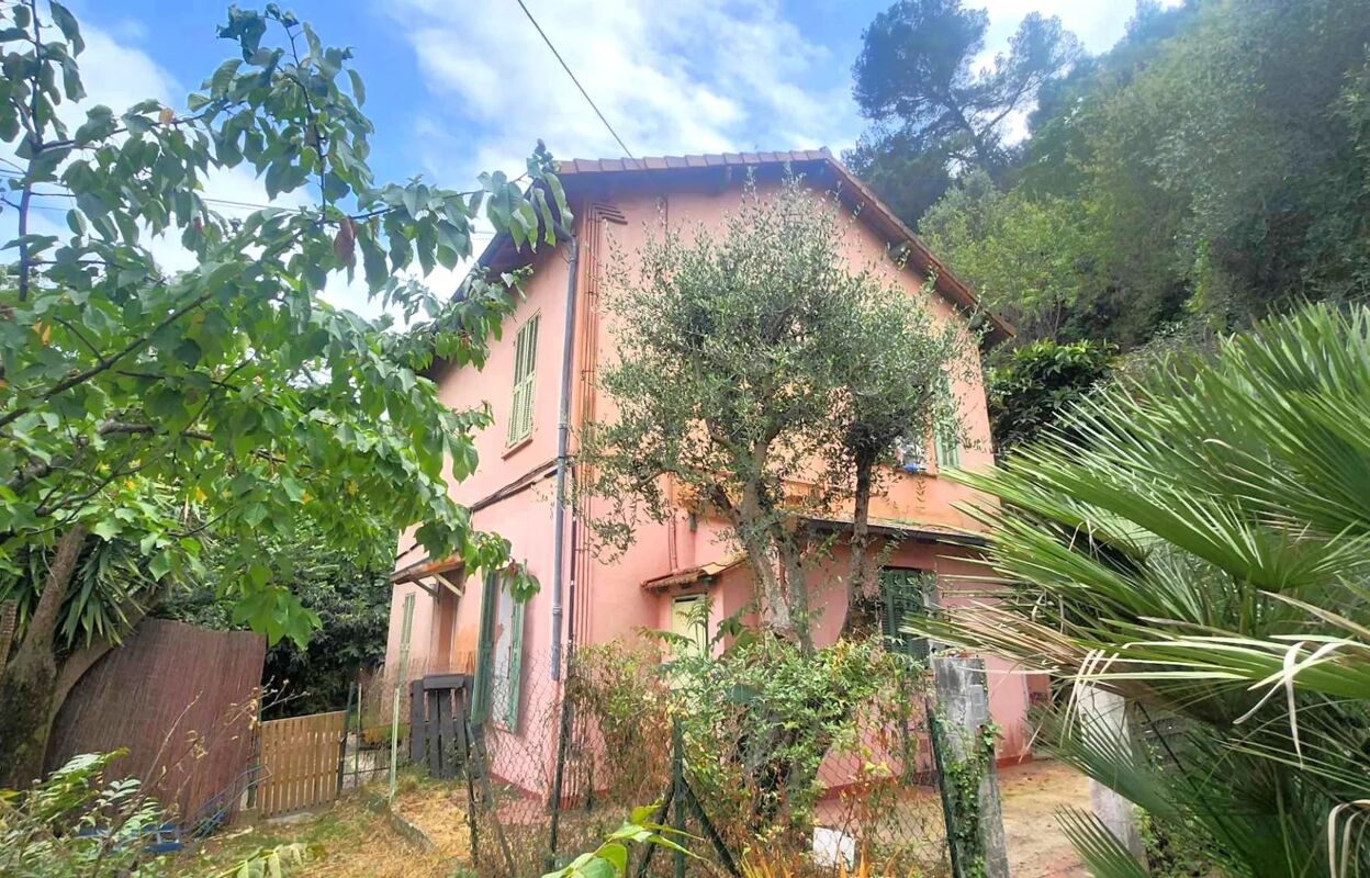 maison 7 pièces 127 m2 à vendre à Nice (06000)