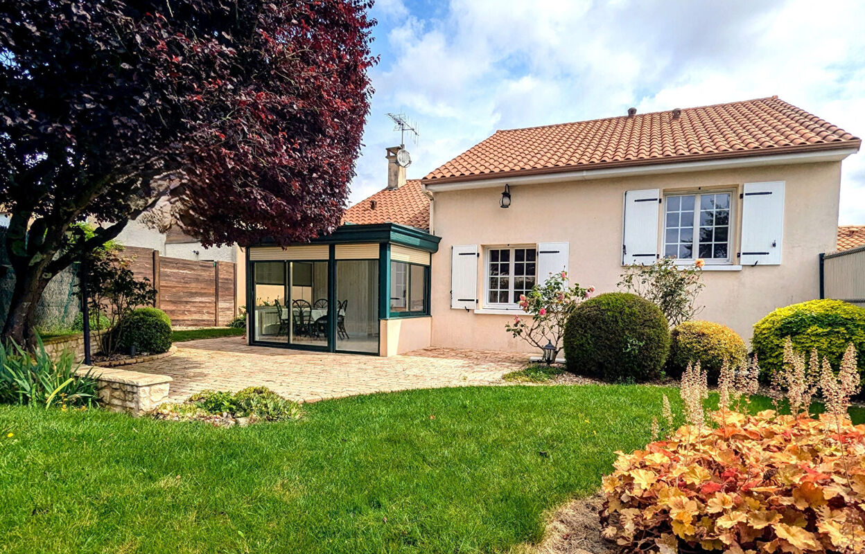 maison 4 pièces 103 m2 à vendre à Poitiers (86000)