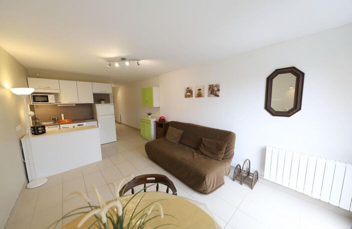 Appartement Palavas-Les-Flots RDC 2 pièces 32 m² avec terrasse 11 m² et parking privé en bord de mer — photo 2