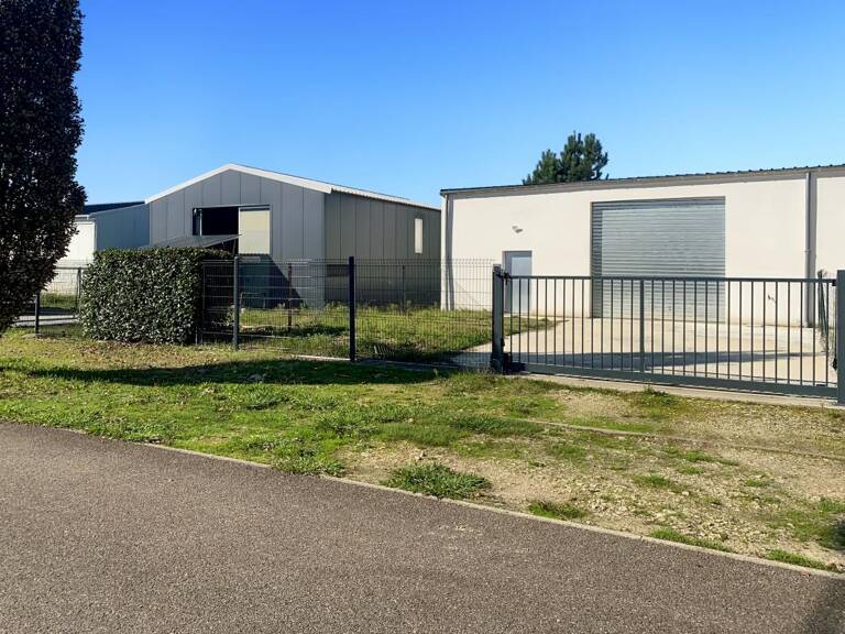 Entrepôt de 170m2 avec bureau Mont de Marsan — photo 1