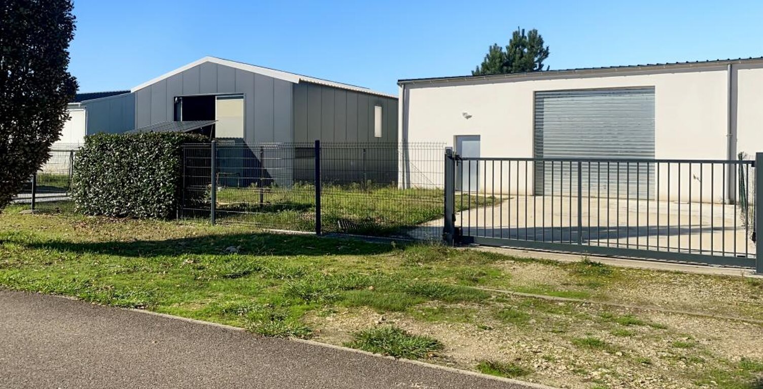 Entrepôt de 170m2 avec bureau Mont de Marsan — photo 1