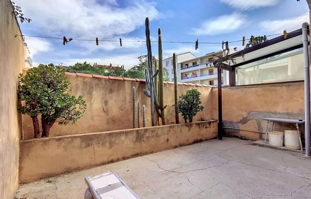 appartement 2 pièces 42 m2 à vendre à Toulon (83200)