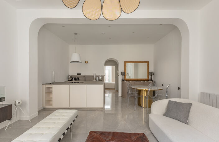 BORDEAUX SAINT SEURIN - MAGNIFIQUE APPARTEMENT TYPE 2 — photo 2