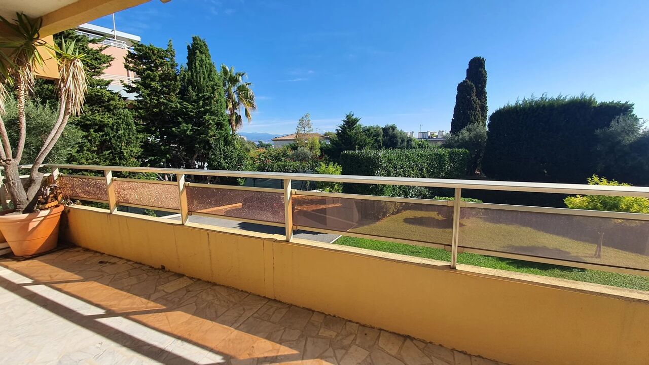 appartement 3 pièces 72 m2 à vendre à Antibes (06600)