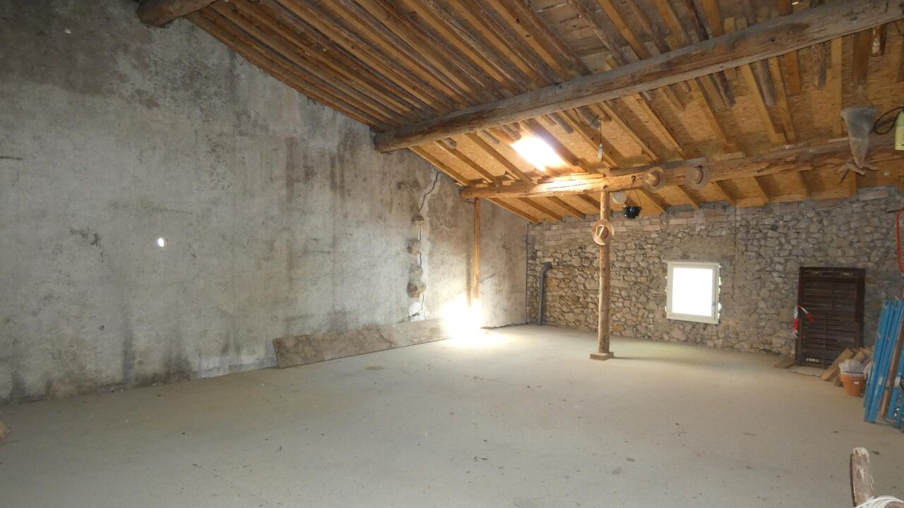 immeuble  pièces 150 m2 à vendre à Saint-Julia-de-Bec (11500)