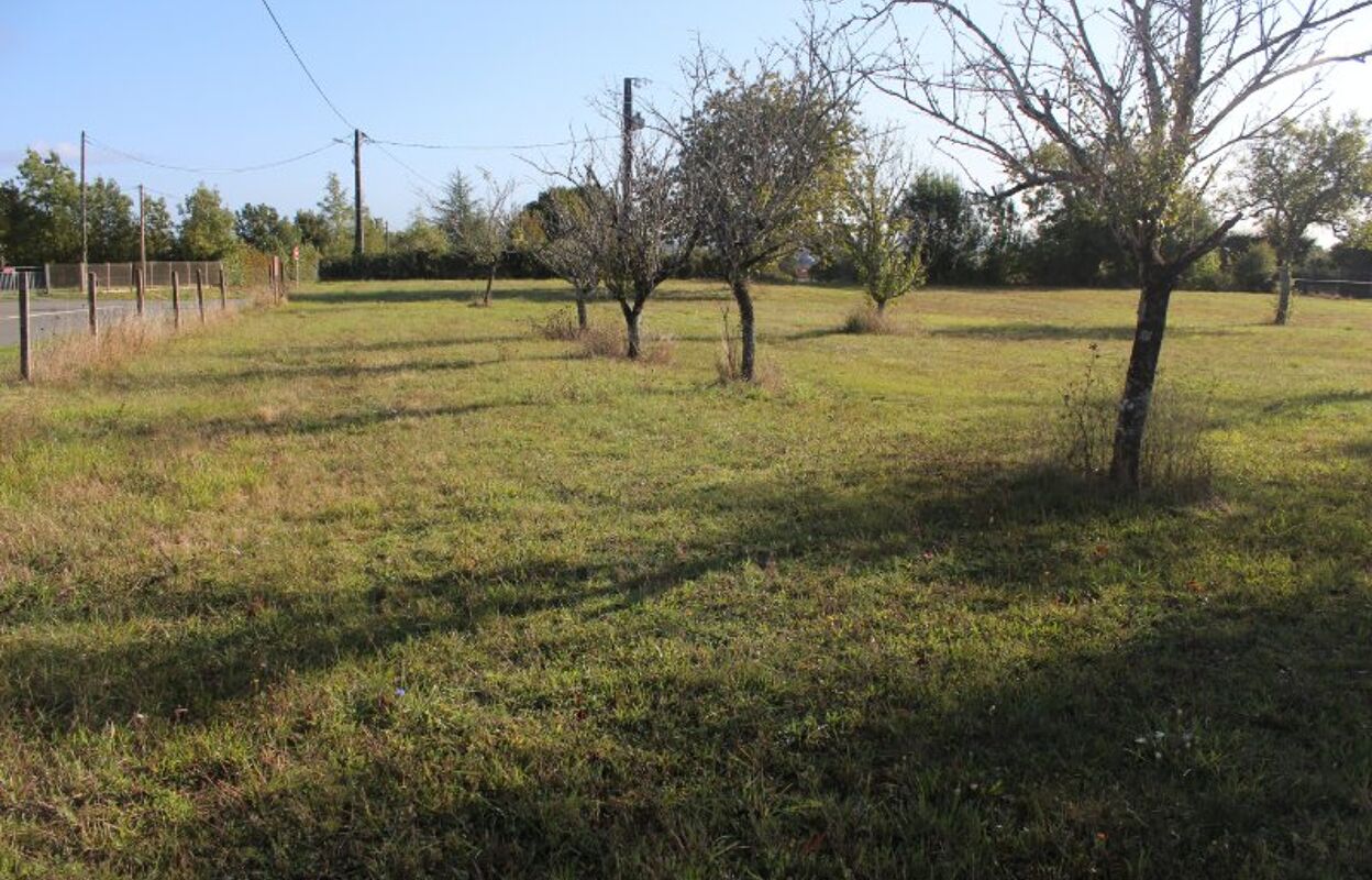 terrain  pièces 1420 m2 à vendre à Les Fosses (79360)