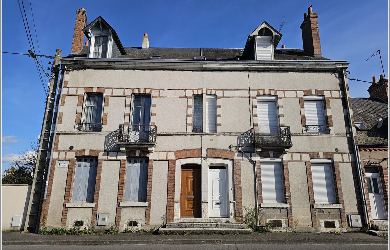 maison 9 pièces 200 m2 à vendre à Romorantin-Lanthenay (41200)