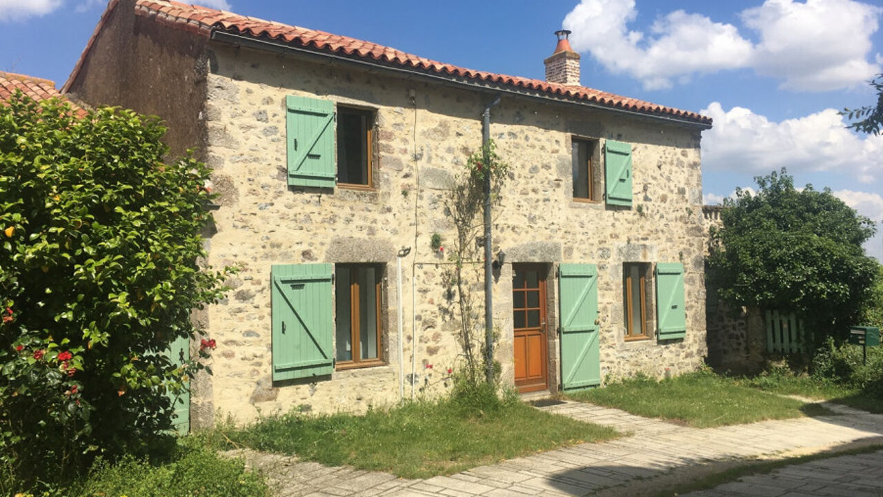 maison 6 pièces 115 m2 à vendre à Sèvremont (85700)