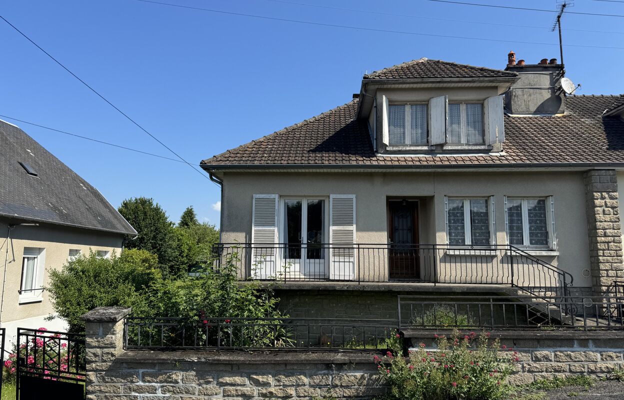 maison 3 pièces 82 m2 à vendre à Bourganeuf (23400)