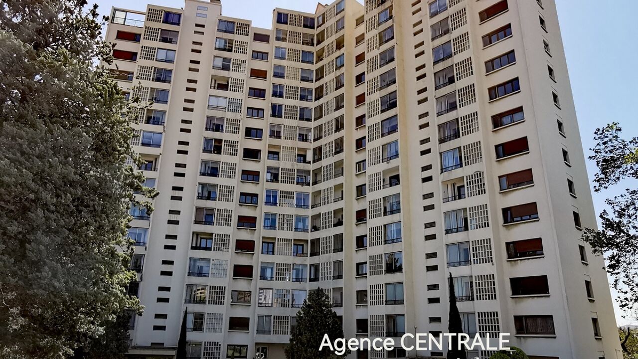 appartement 4 pièces 72 m2 à vendre à Marseille 12 (13012)