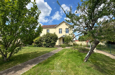 vente maison 611 325 € à proximité de Saint-Julien-de-Concelles (44450)
