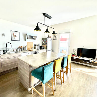 Appartement 4 pièces 299000 €