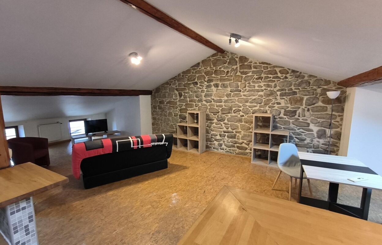 immeuble  pièces 495 m2 à vendre à Saint-Étienne (42000)