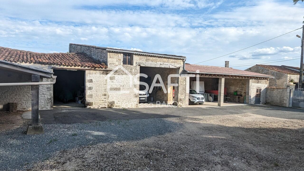 garage  pièces 628 m2 à vendre à Contré (17470)