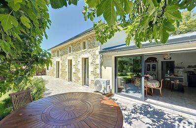 vente maison 863 000 € à proximité de Mortagne-sur-Gironde (17120)