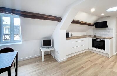 location appartement 1 800 € CC /mois à proximité de Nanterre (92000)