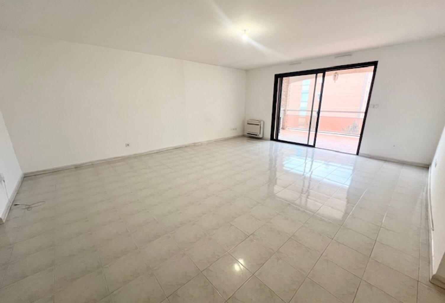 ALBI Centre ville - Appartement T4 avec garage et terrasse. — photo 1