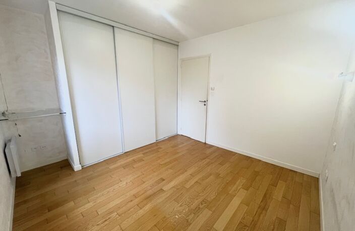 ALBI Centre ville - Appartement T4 avec garage et terrasse. — photo 5
