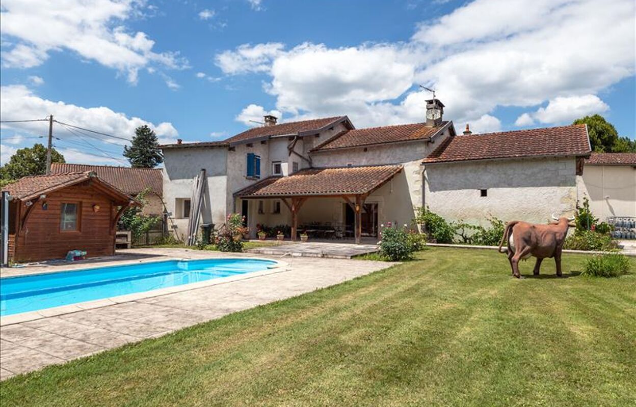 maison 5 pièces 154 m2 à vendre à Annesse-Et-Beaulieu (24430)