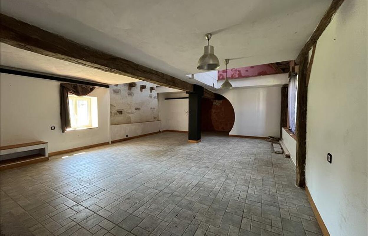 maison 5 pièces 183 m2 à vendre à Uzay-le-Venon (18190)