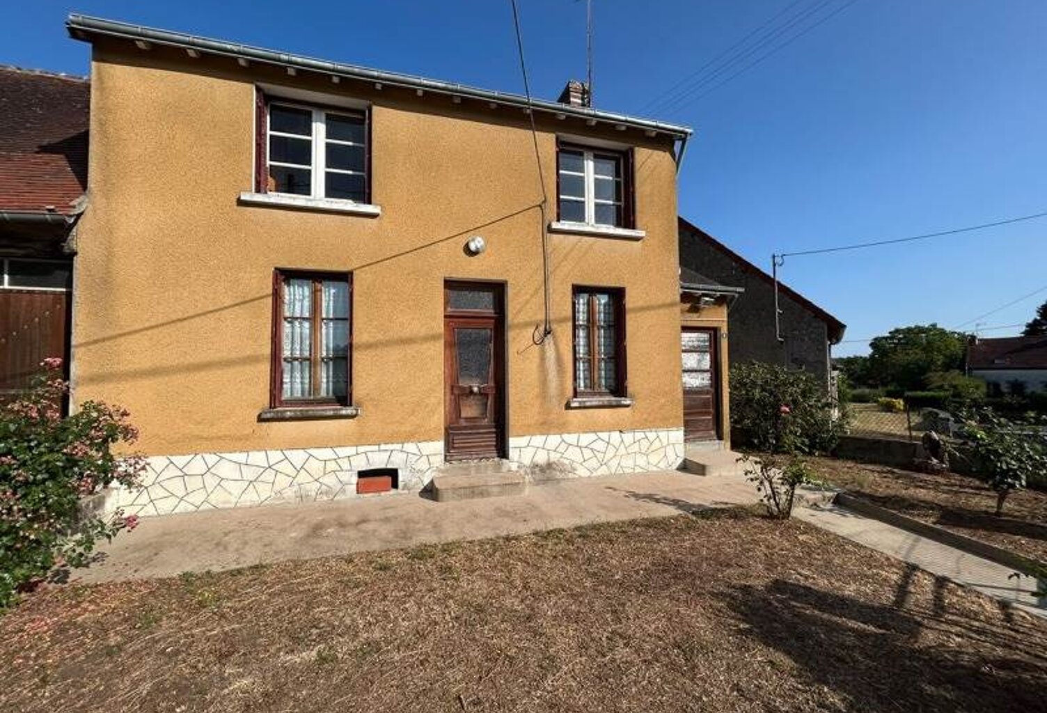 Maison de bourg de 4 pièces principales — photo 1