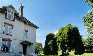 Maison 11 Pièces 204 m² à vendre à Cuzion (36190)