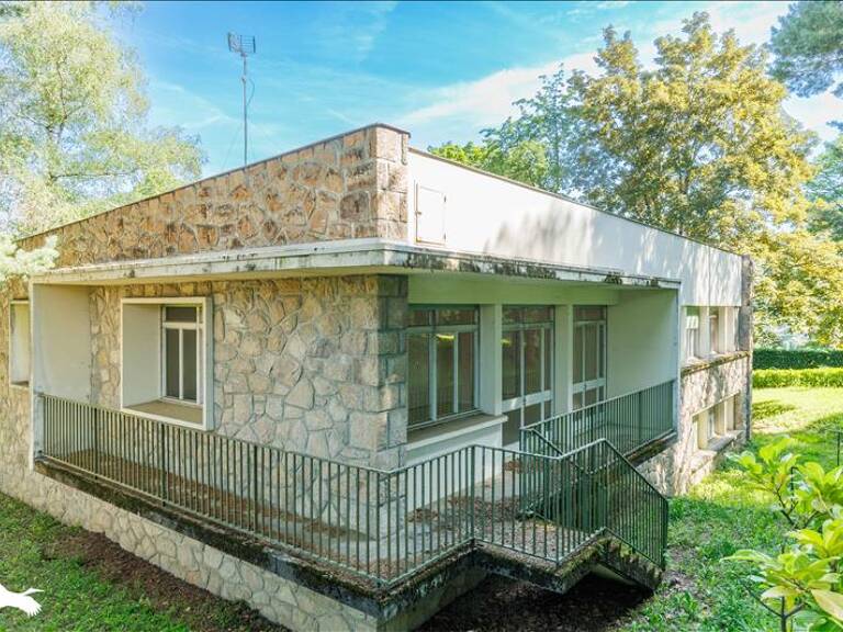 Maison 8 pièces 233 m² — photo 1