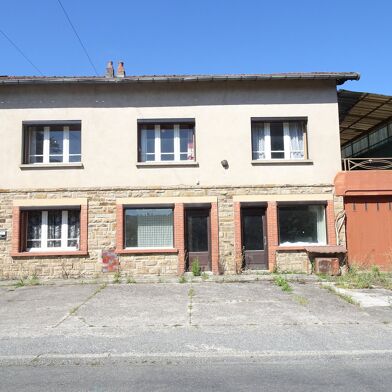 Maison 10 pièces 239 m²