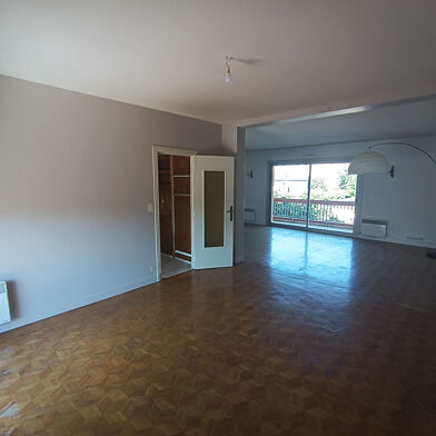Appartement 4 pièces 145 m²