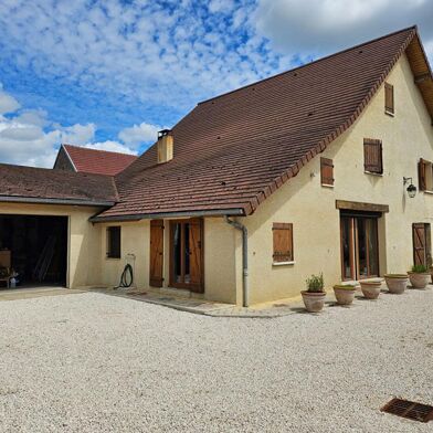 Maison 6 pièces 232000 €