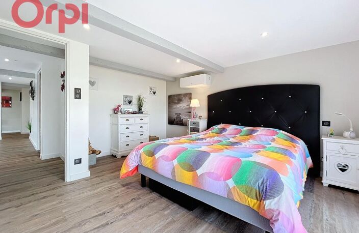 A vendre Duplex  de type 5  au dernier étage avec terrasse et emplacement de parking couvert — photo 5