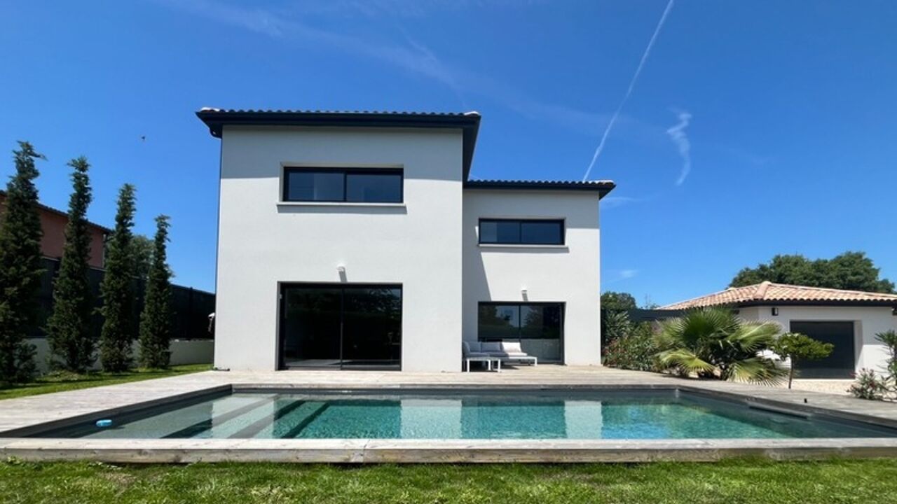 maison 5 pièces 132 m2 à vendre à Castelmaurou (31180)