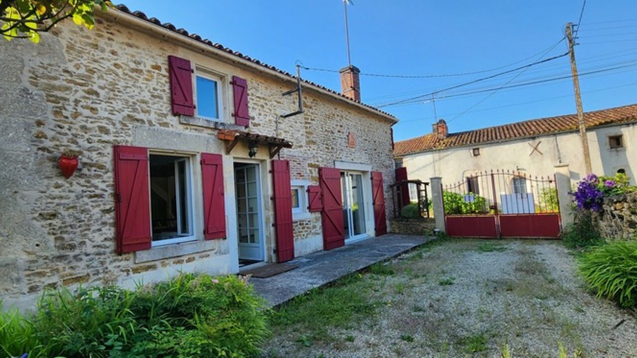 maison 5 pièces 105 m2 à vendre à Bazoges-en-Pareds (85390)