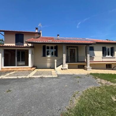 Maison 10 pièces 248000 €