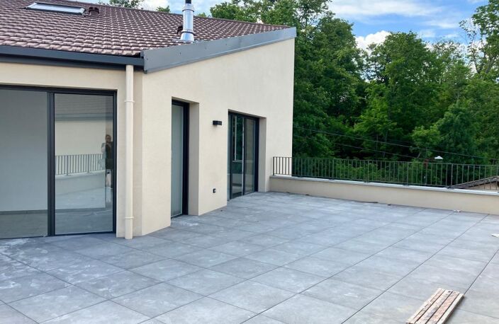 Appartement À Vendre — photo 2