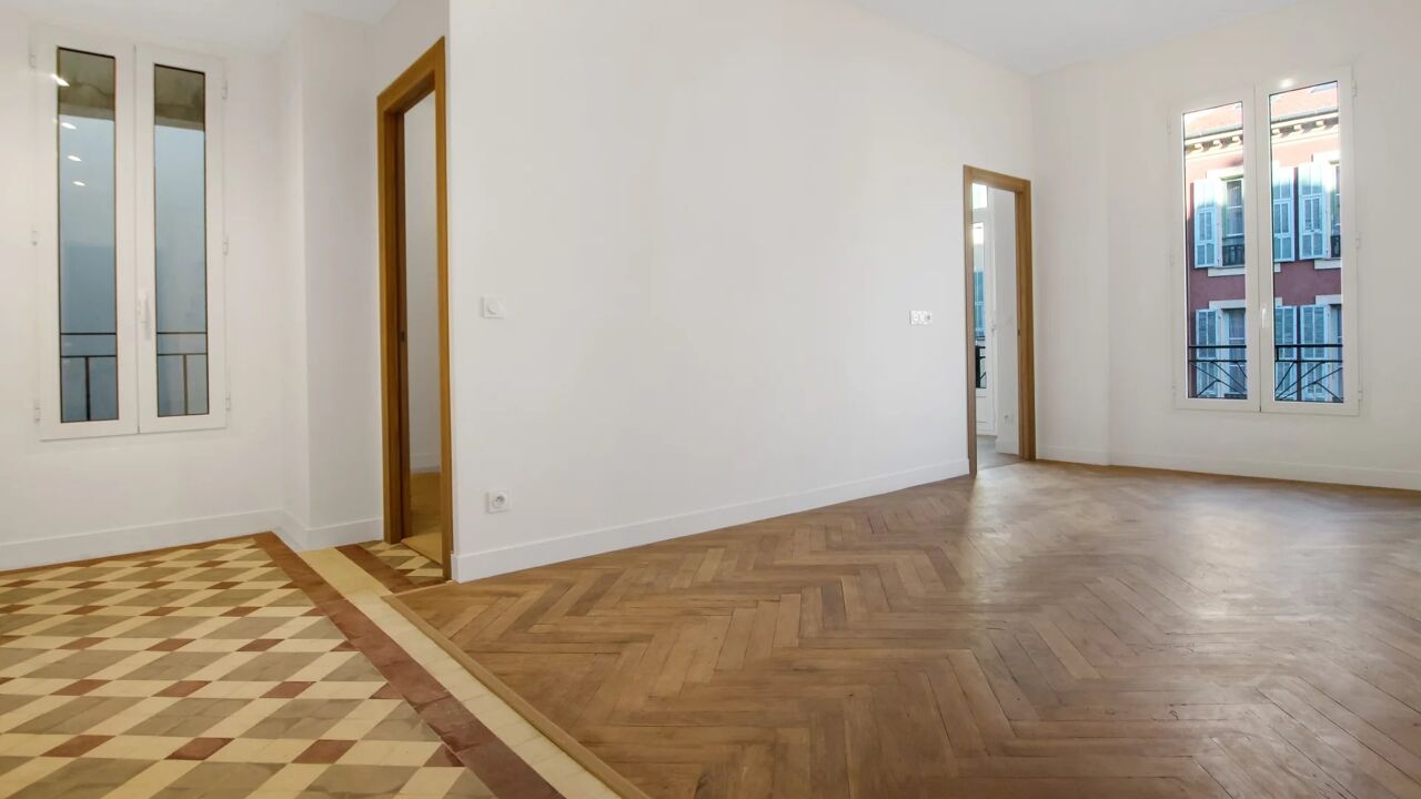appartement 2 pièces 47 m2 à vendre à Nice (06300)