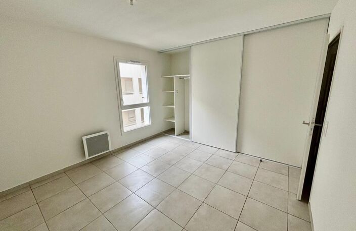 Appartement T3 71m² avec terrasse et parking éligible PTZ — photo 2