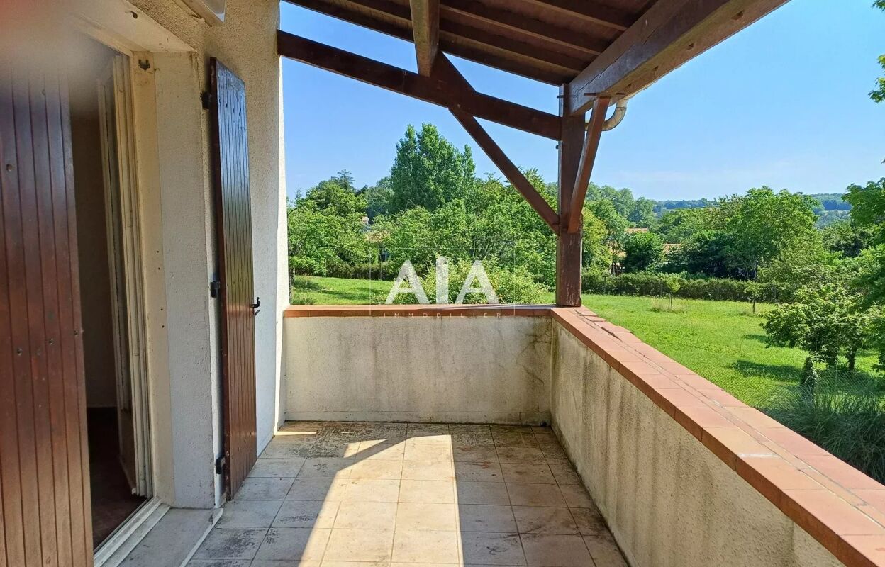 maison 6 pièces 145 m2 à vendre à Champagne-Mouton (16350)