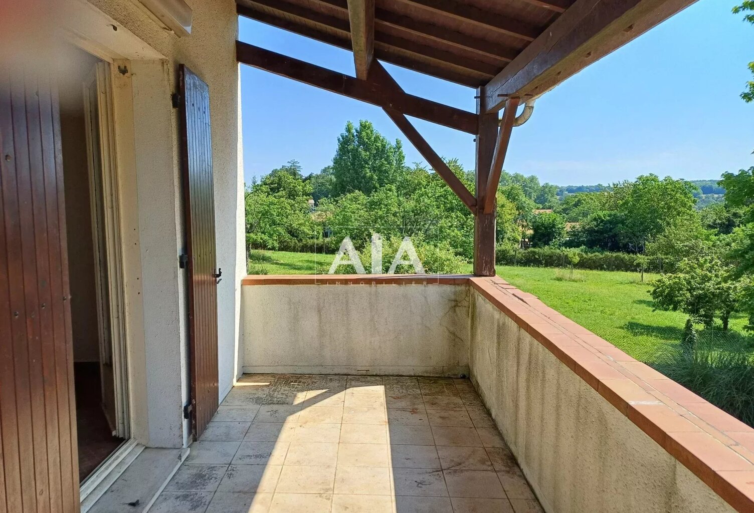 PAVILLON SUR SOUS SOL — photo 1